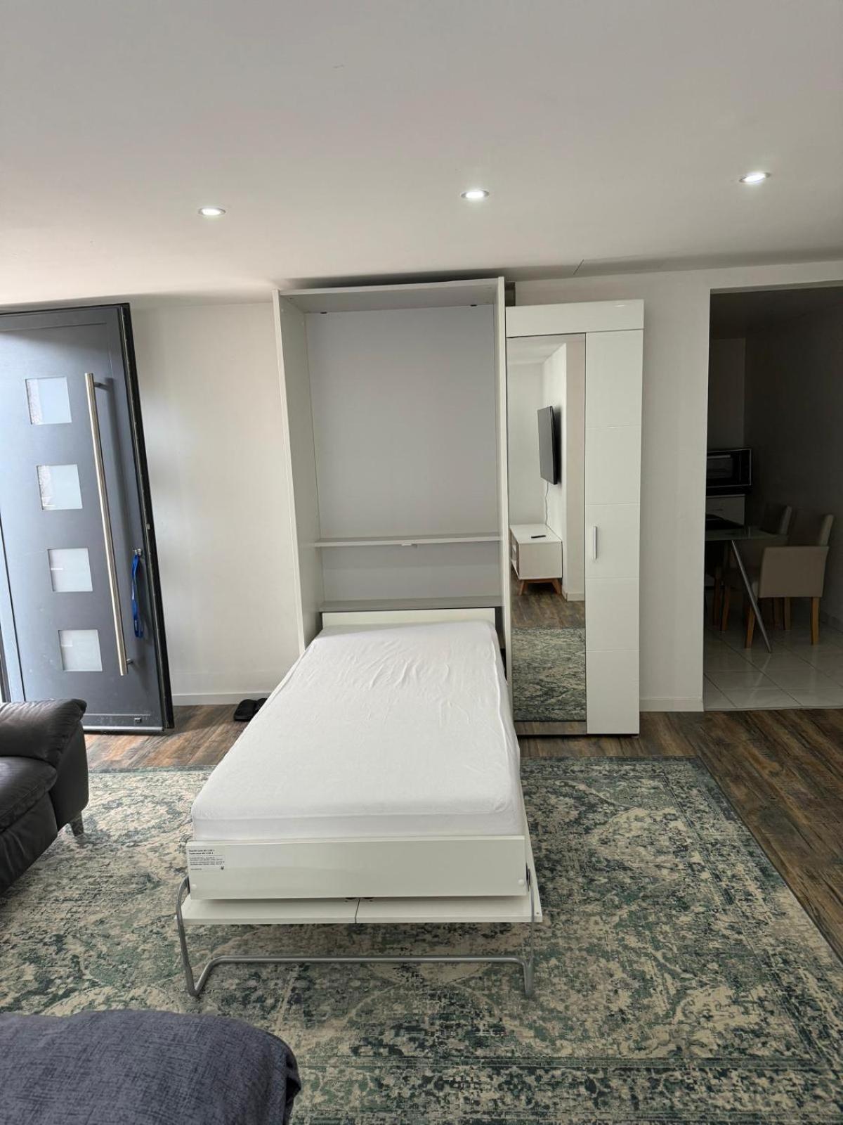 Studio 45M2 Tres Calme Village-Neuf Exterior foto